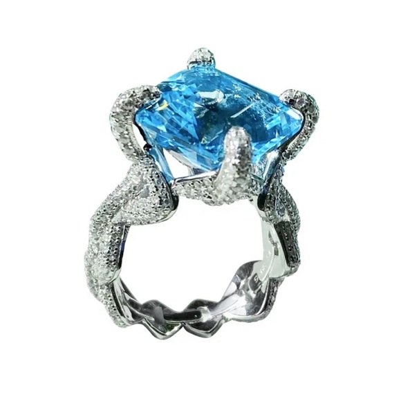 Stunning 12 Carat Blue Crystal Pave Cocktail Ring - Picture 4 of 6